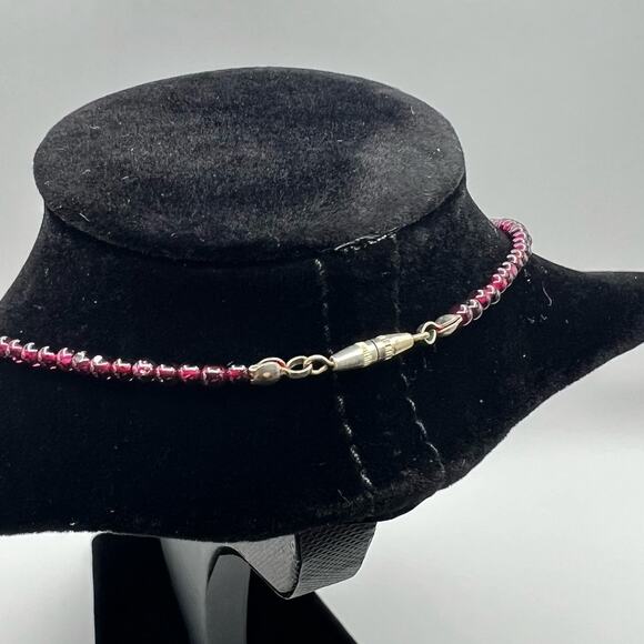 Beaded Chokers (2) Stretchy Weaved Faux Pearls & Small Purple Glass Bead Stand - Picture 10 of 13